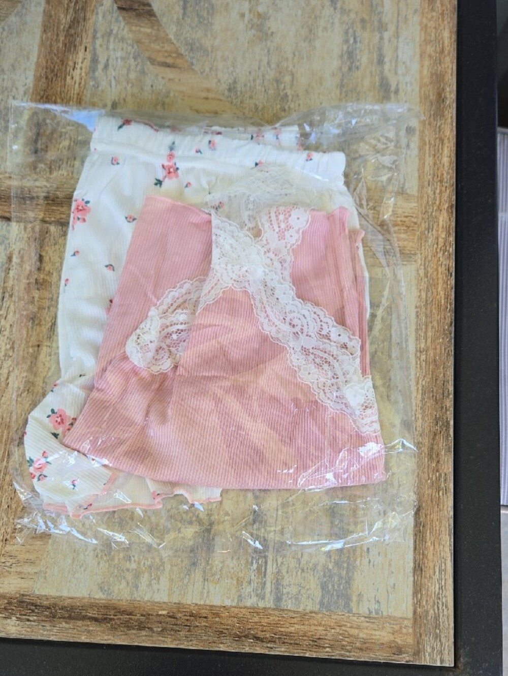 Pink Lace-Trim Cami & Floral White Shorts Sleep Set - Picture 15 of 15